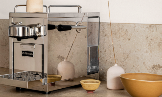 Machine à Café Espresso Sjöstrand - Compatible Nespresso, Inox Et Or, Design Scandinave Durable